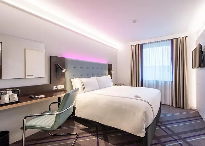 Premier Nordost Hotel 3*